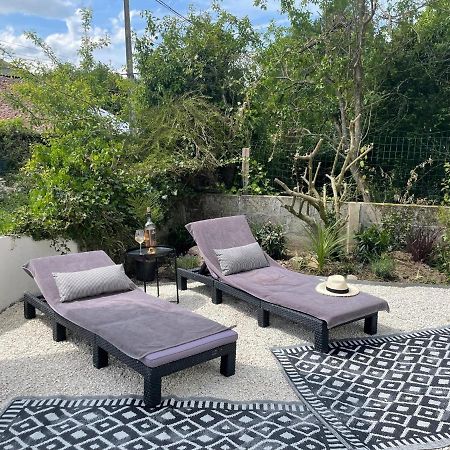 Beautiful Cottage With Private Plunge Pool/Hot Tub - 40 Mins From Puy Du Fou La Chapelle-Saint-Etienne Exterior photo