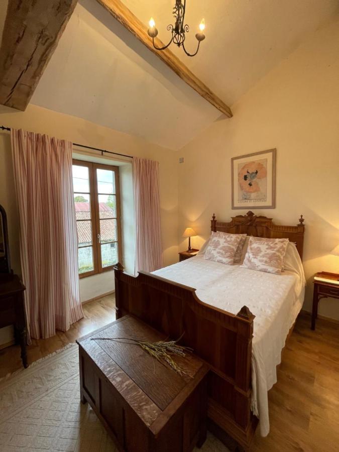 Beautiful Cottage With Private Plunge Pool/Hot Tub - 40 Mins From Puy Du Fou La Chapelle-Saint-Etienne Exterior photo